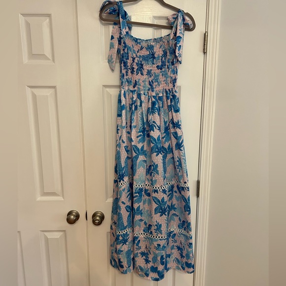 Light blue and pink floral tie strap with cut out - size large - Picture 2 of 7